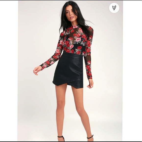 Hidden Garden Black Floral mesh Sheer Bodysuit - Picture 3 of 4